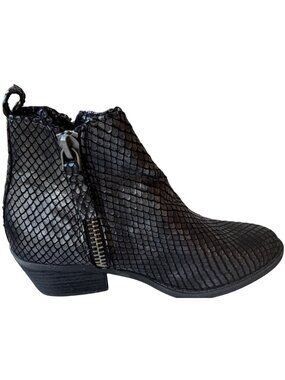 Very G Cassidy Metallic Black Booties w/Snakeskin Pattern Women's Size 8.5